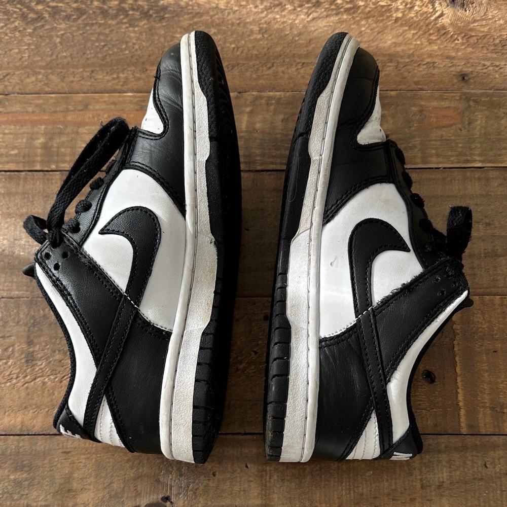 Nike Dunks - Picture 4 of 6